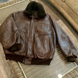 Vintage Men’s Brown Leather Bomber Jacket
