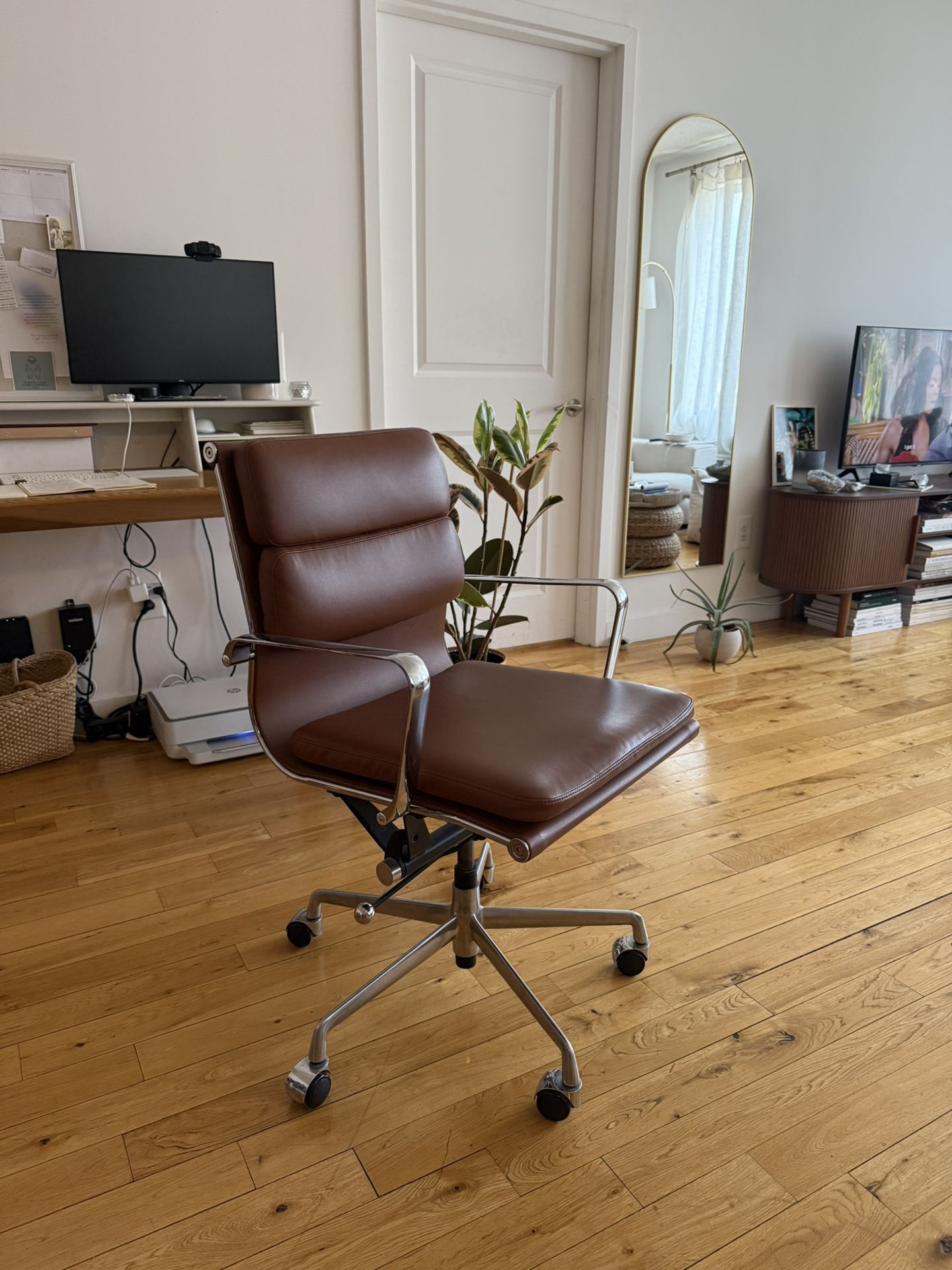 Modern Brown Office Chair - Like New