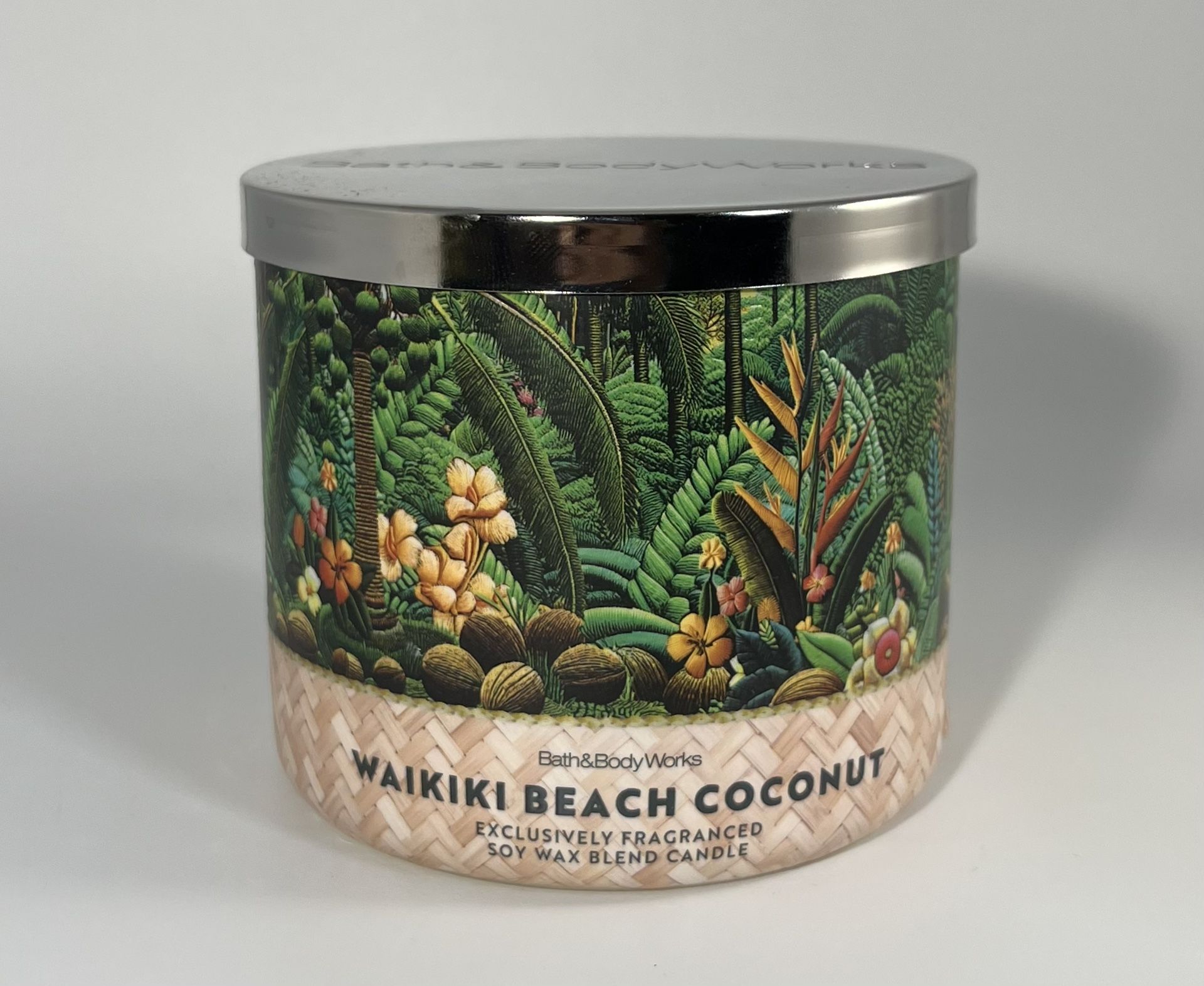 Bath & BodyWorks Waikiki Beach Coconut 3-Wick Scented Candle 14.5 oz. NEW