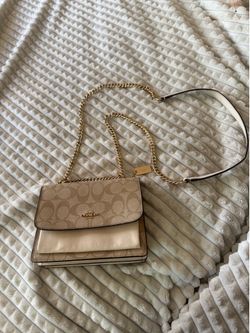 Coach Klare Crossbody bag in Beige