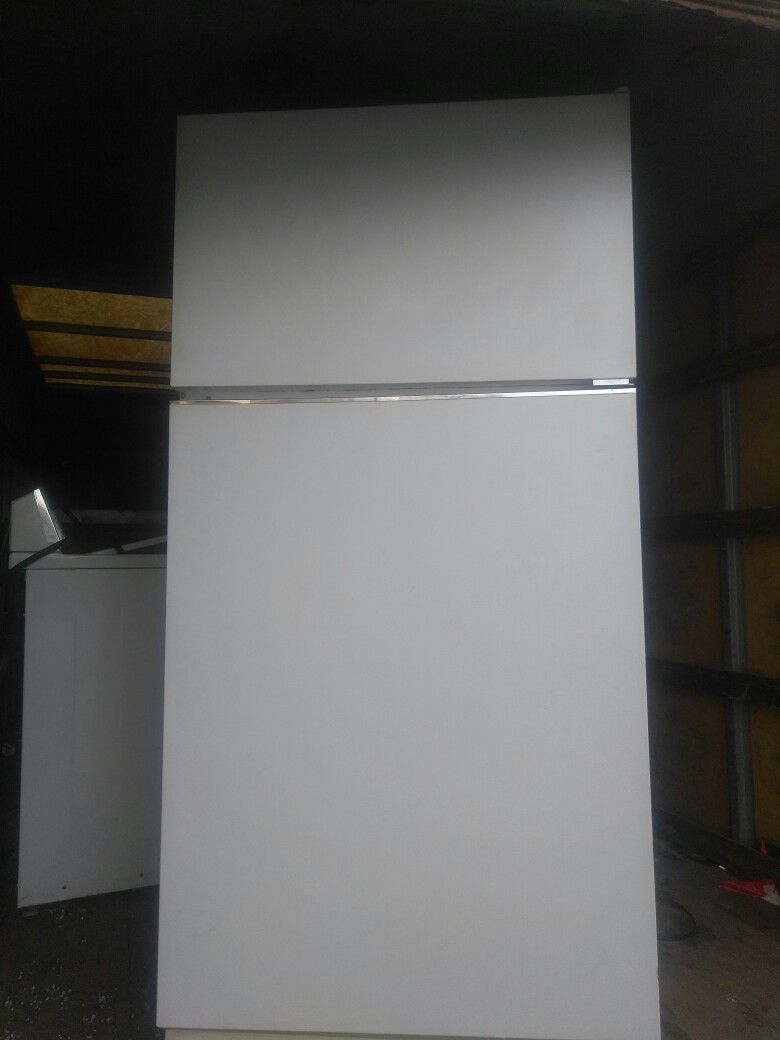 Refrigerators $125 and up