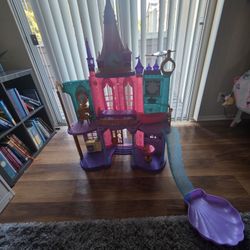 Mattel Disney Princess Castle 