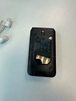 Flip phone total wireless or family mobile
