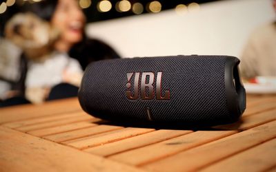 JBL - CHARGE 5 Portable Waterproof Speaker with Powerbank (Brand New) - Pay $5 DOWN AVAILABLE - NO CREDIT NEEDED