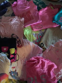 Various t-shirts**** size medium