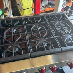 Wolf 36” Like New In Great Shape Natural Gas 