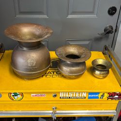 Spittoons