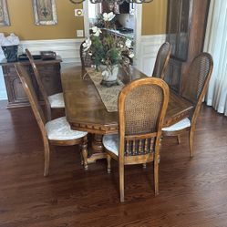 Dining Room Set 