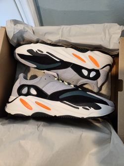 Adidas Yeezy original waverunner