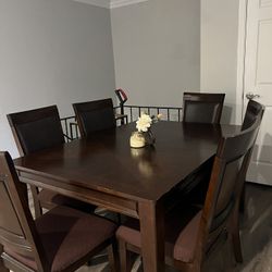 Dining Room Table 6 Chairs
