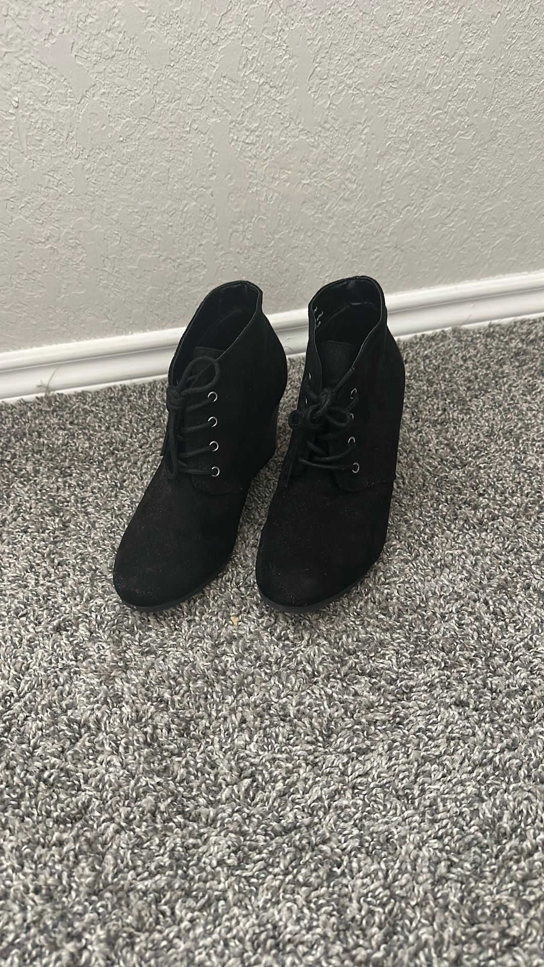 Arizona Jean Co. Lawrence Black Shoes, Size 8