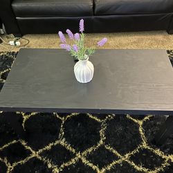 Coffee, End tables, Mirrors, Pictures 