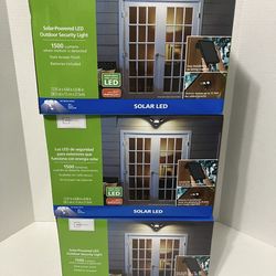 1500 lumen LED motion solar security light