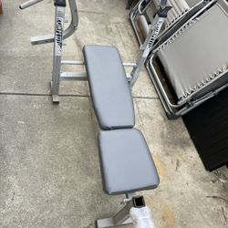 Weight Bench 