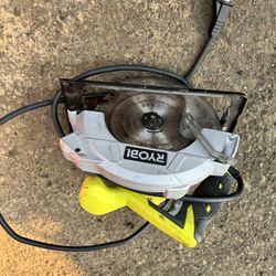 Ryobi Saw
