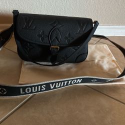 Louis Vuitton Empriente Diana