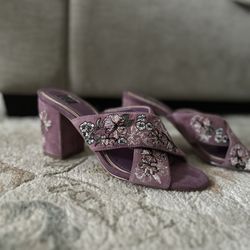 White House Black Market Purple Embroidered Heel