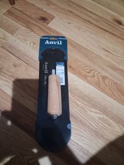 Anvil 14 inch trowel