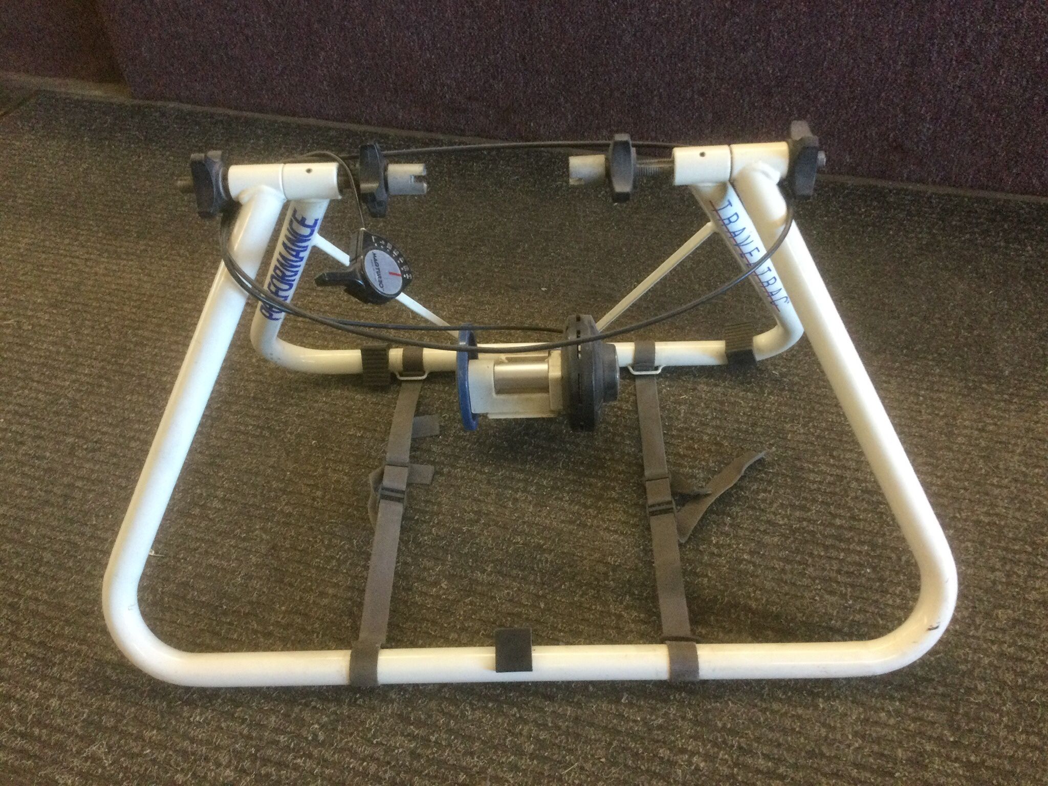 PERFORMANCE Portable Bike Trainer TRAVELTRAC