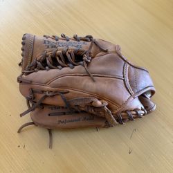 LHT 12.5” Outfielders Glove