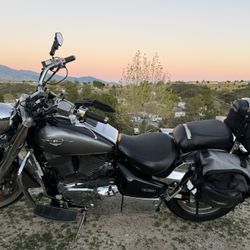 2005 Suzuki Boulevard C90/1500CC  Cruiser