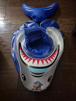 Pool float