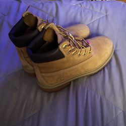 Wheat Timbs, Size 7
