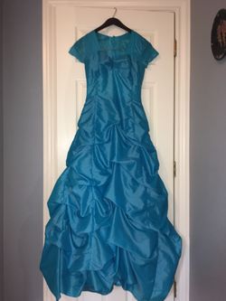 Bridesmaid and prom dress