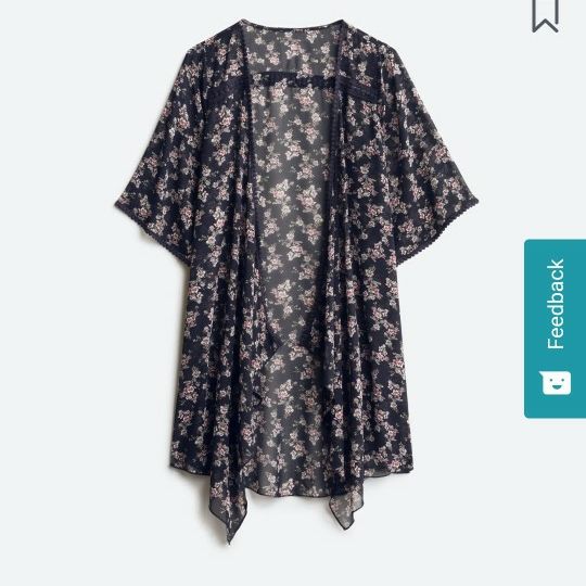 Beautiful Kimono Size Medium. I Paid 84$ Asking 50$ Brand New