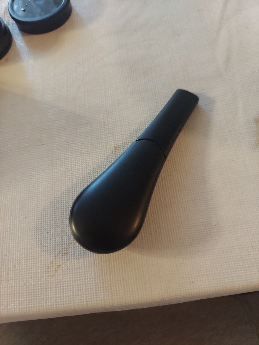 Travel Tabaco Pipe W/ Herb Grinder