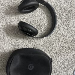 Beats Studio Pro