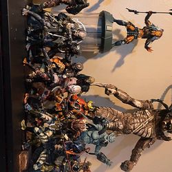 Neca/mezco predators.