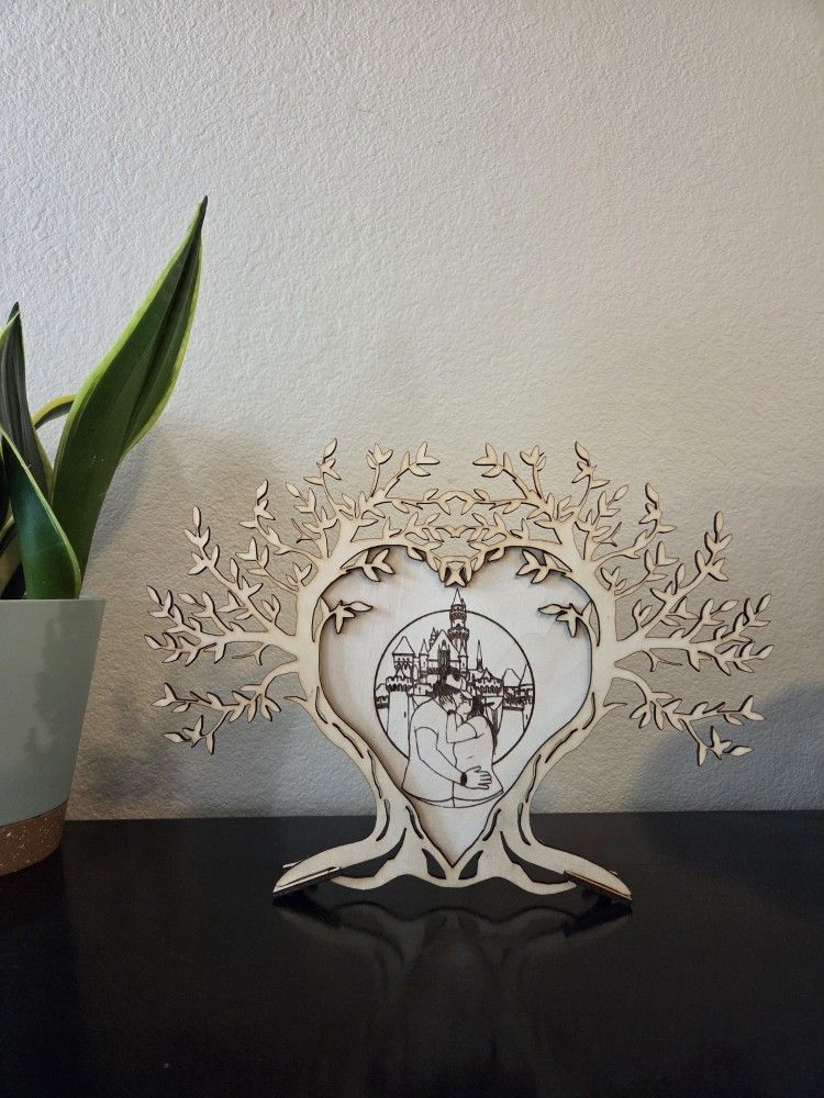 Custom Wood Photos, Keychains And Favors.