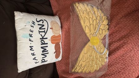 Fabric angel wings color gold size small