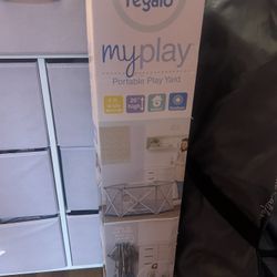 Portable baby play pen