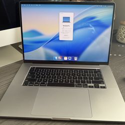 MacBook Pro 16-Inch - i7, 16GB RAM, 512GB SSD 