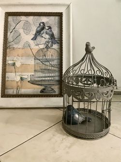 Farm House Bird Decor