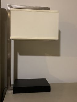 2 Table lamps with linen shades