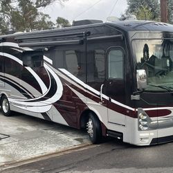 Freight liner Diesel Pusher 