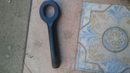 Car tow hook