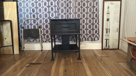 Night Stand/End Table Dark/Black Brown