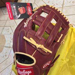 Baseball Glove 12.5. Nicho