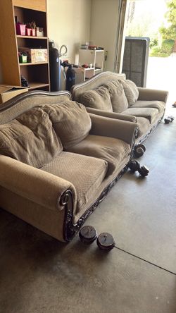 FREE Couches - Needs Gone ASAP (Pickup Only)