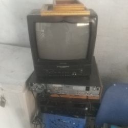 vintage toshiba vcr and tv