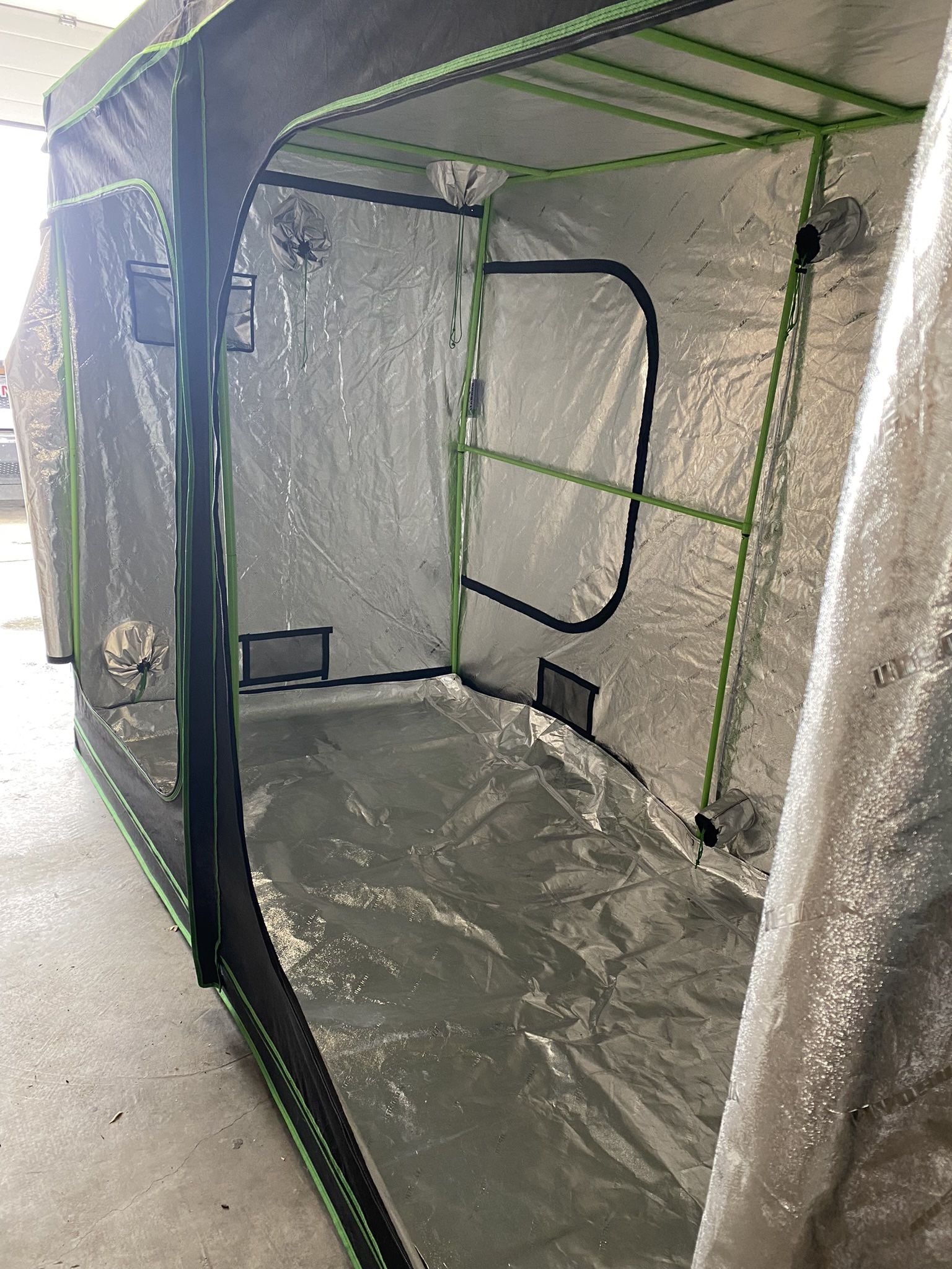 Grow Tent