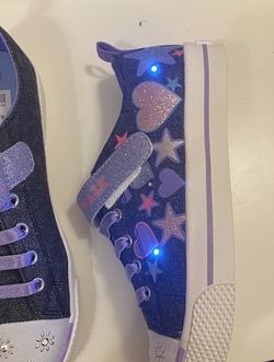 Air Walk Light Up Girls Shoes Size 2,3