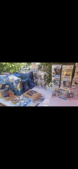 yard sale 47th and Vermont