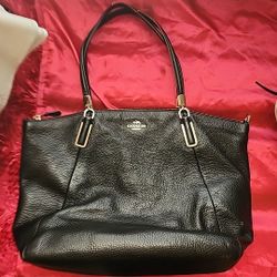 Womens Authentic Coach Purse-BLACK