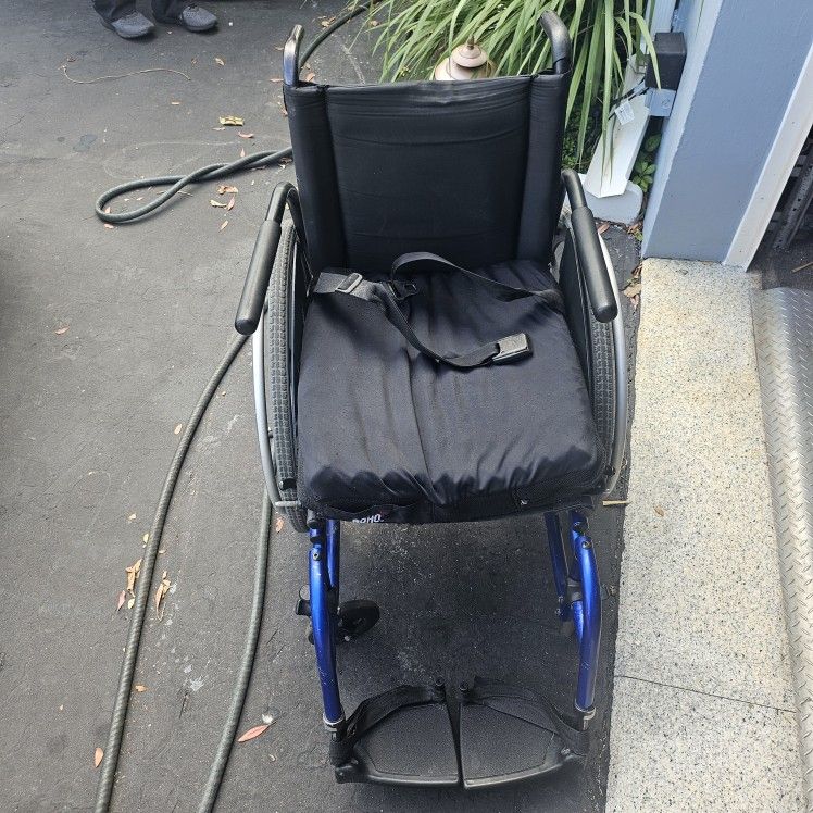 quickie 2 wheelchair with Roho cushion