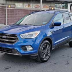2017 FORD ESCAPE SE
